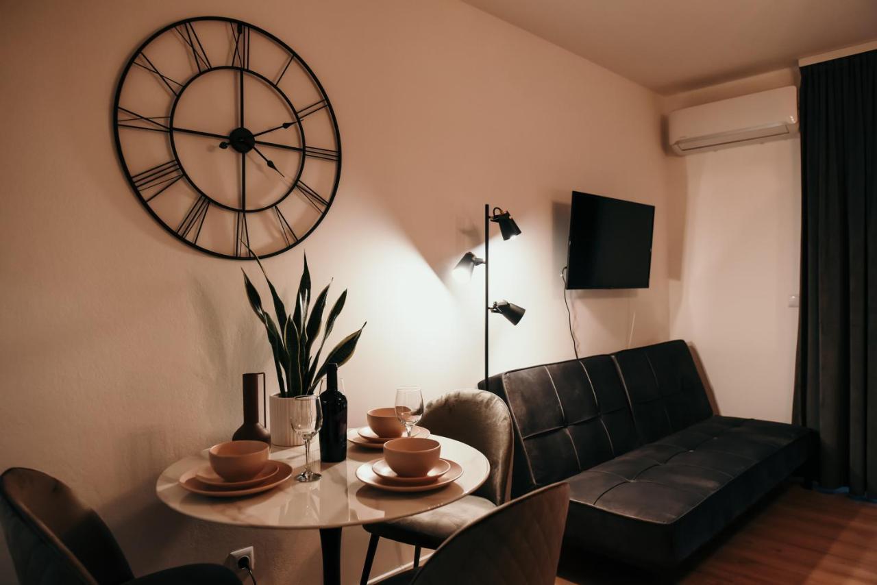 Studio Apartman Mia Zupanja Exterior photo